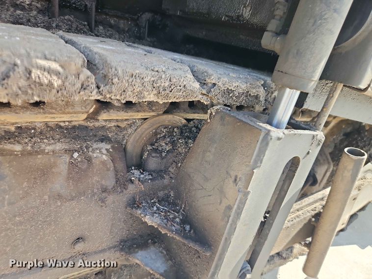image for item EO7385 Weiler P385B paver