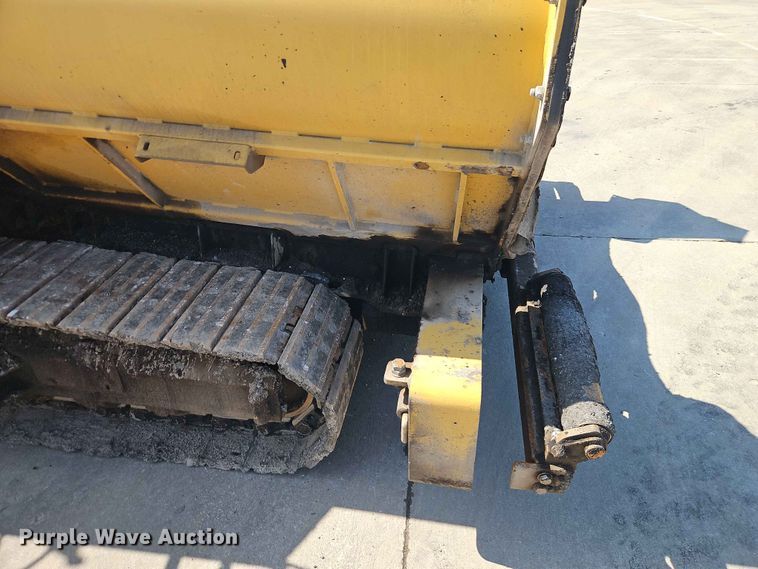 image for item EO7386 2022 Weiler P385B paver