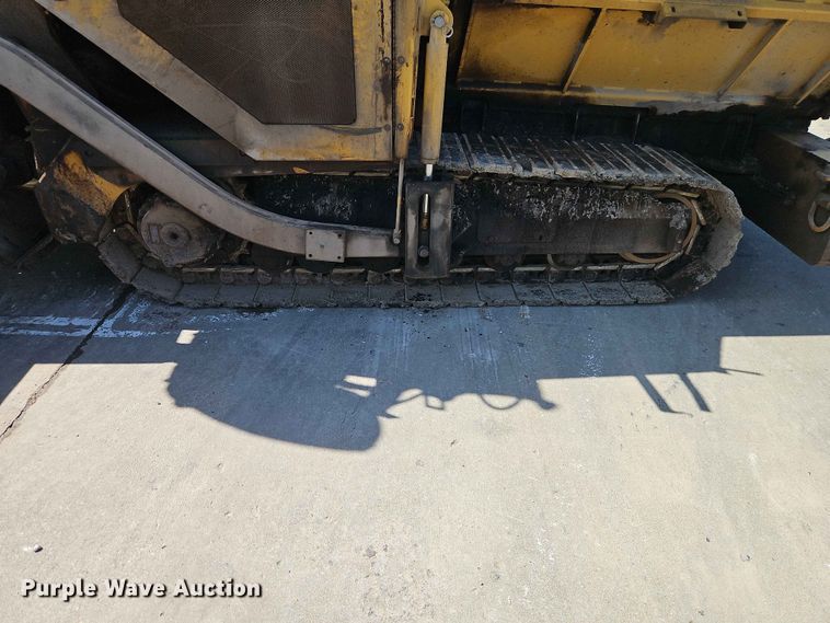 image for item EO7386 2022 Weiler P385B paver