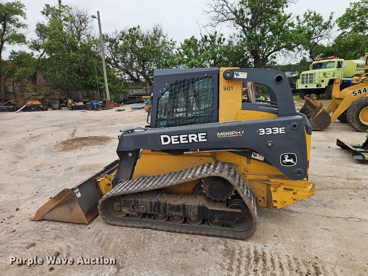 image for item EO7396 John Deere 333E tracked skid steer loader
