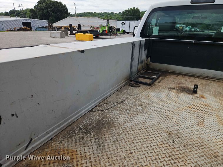 image for item EO7447 2013 Ford F250 Super Duty utility bed pickup truck
