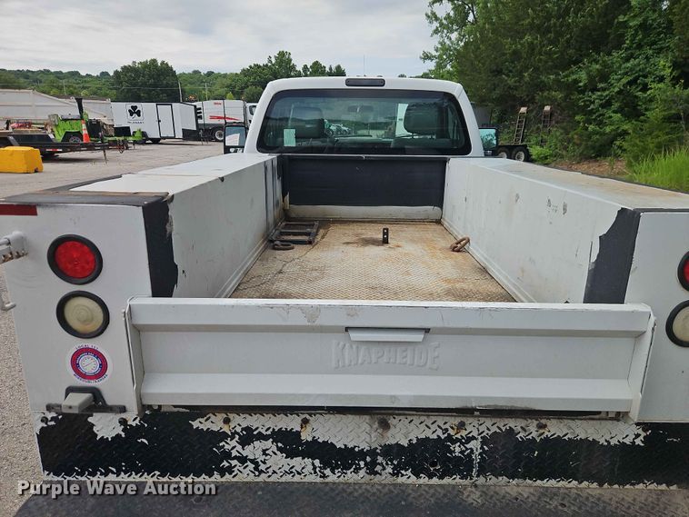 image for item EO7447 2013 Ford F250 Super Duty utility bed pickup truck