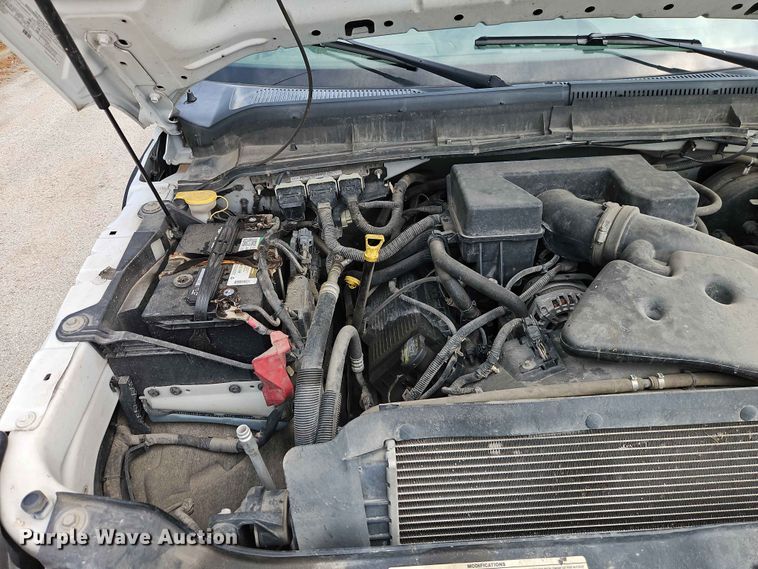 image for item EO7447 2013 Ford F250 Super Duty utility bed pickup truck