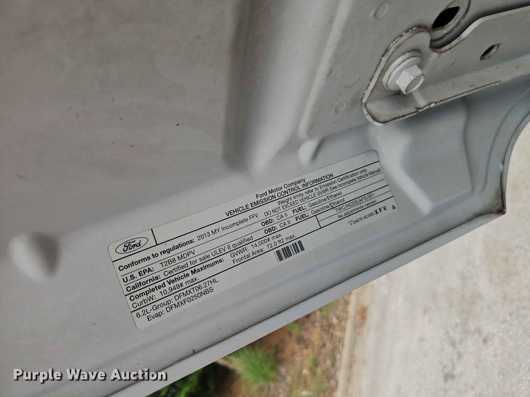 image for item EO7447 2013 Ford F250 Super Duty utility bed pickup truck