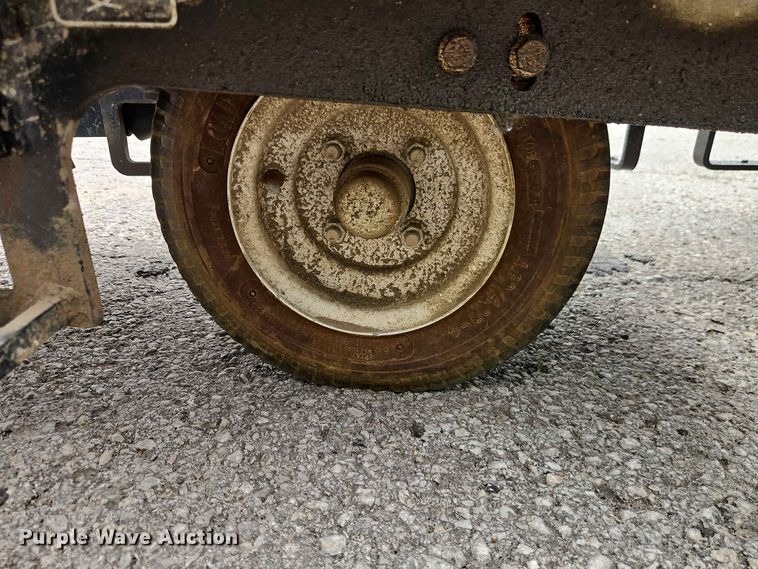 image for item EO7448 Toro MB 1600 concrete buggy