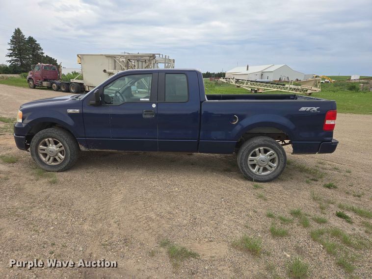 image for item ER1673 2007 Ford F150 Ext. Cab pickup truck