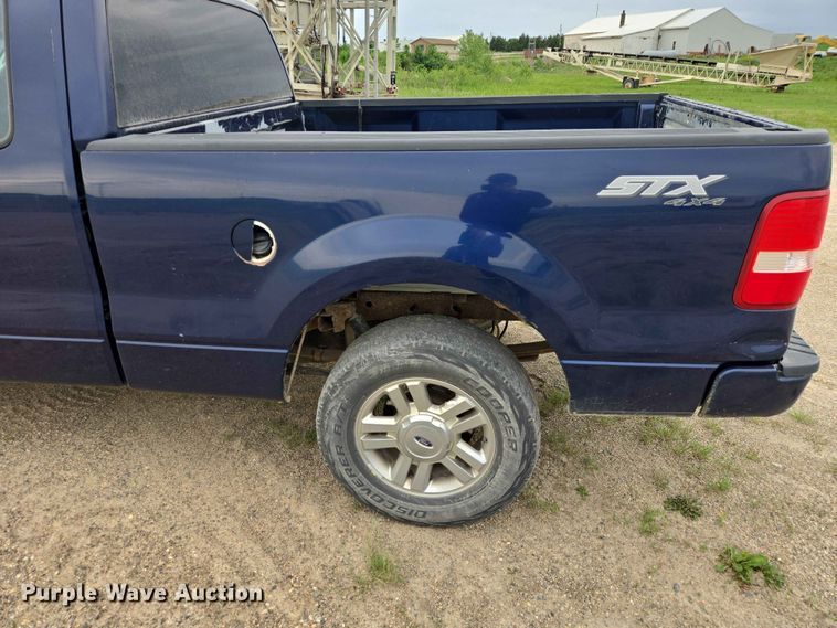 image for item ER1673 2007 Ford F150 Ext. Cab pickup truck
