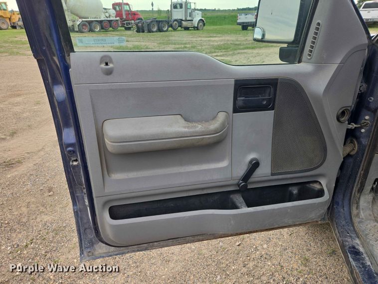 image for item ER1673 2007 Ford F150 Ext. Cab pickup truck