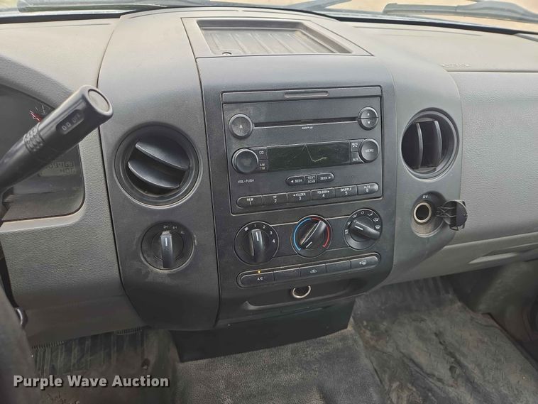 image for item ER1673 2007 Ford F150 Ext. Cab pickup truck