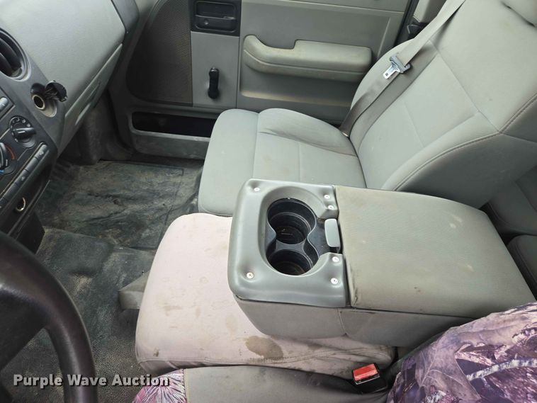 image for item ER1673 2007 Ford F150 Ext. Cab pickup truck