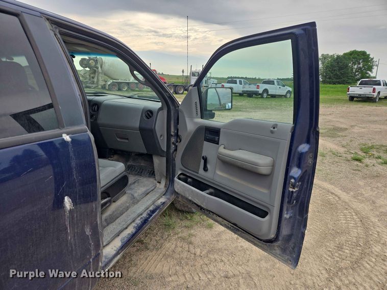 image for item ER1673 2007 Ford F150 Ext. Cab pickup truck