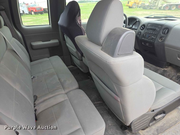 image for item ER1673 2007 Ford F150 Ext. Cab pickup truck