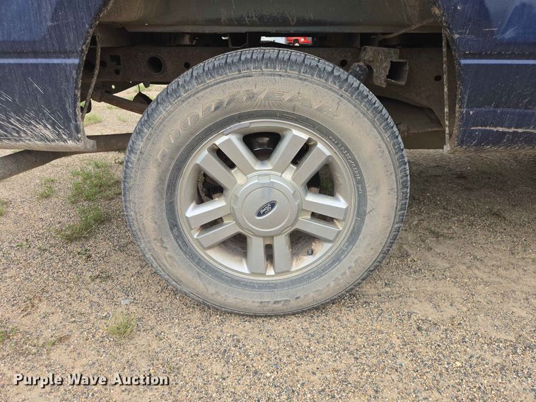 image for item ER1673 2007 Ford F150 Ext. Cab pickup truck