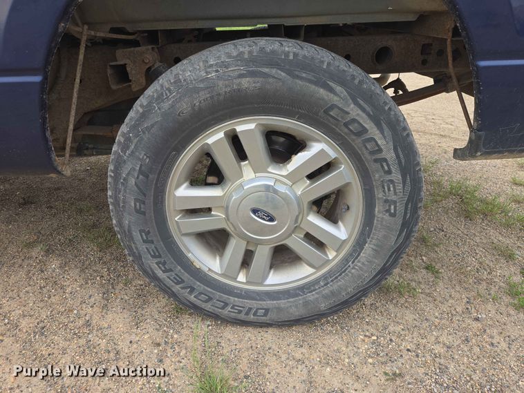 image for item ER1673 2007 Ford F150 Ext. Cab pickup truck