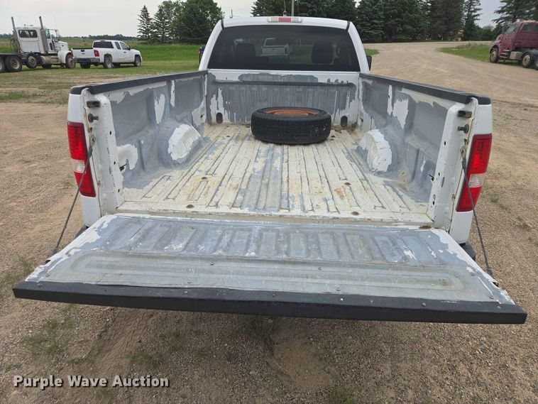 image for item ER1674 2007 Ford F150 pickup truck