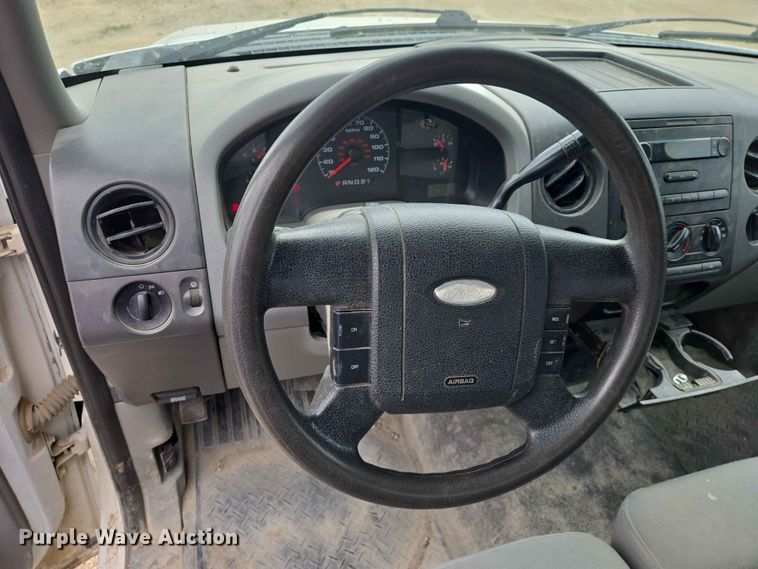 image for item ER1674 2007 Ford F150 pickup truck