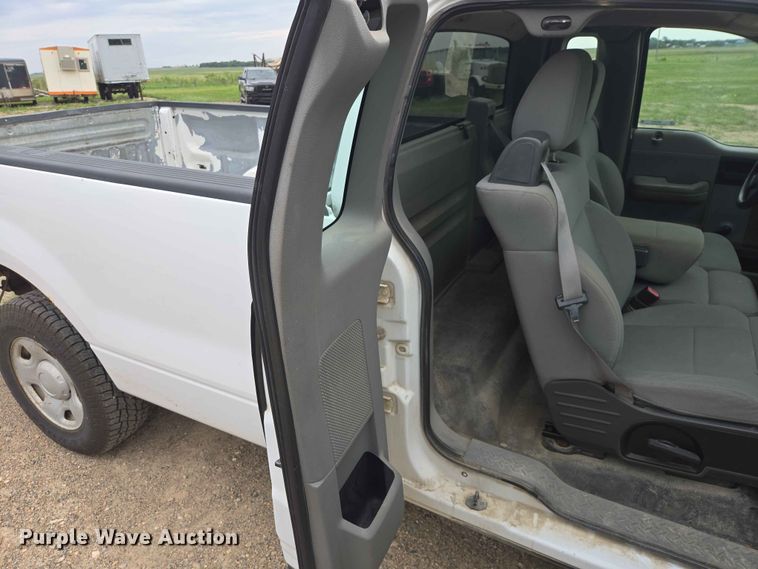 image for item ER1674 2007 Ford F150 pickup truck