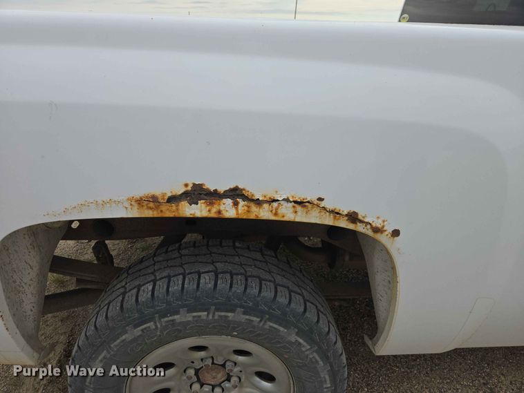 image for item ER1675 2008 Chevrolet Silverado 1500 Ext. Cab pickup truck