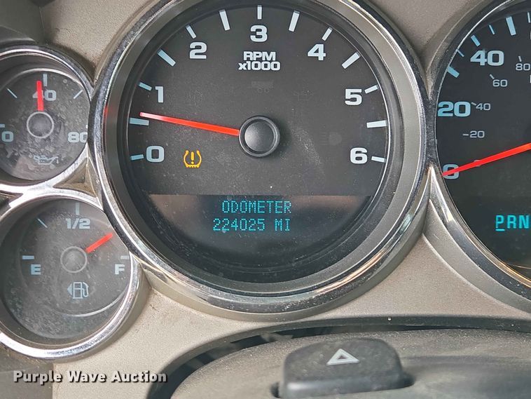 image for item ER1675 2008 Chevrolet Silverado 1500 Ext. Cab pickup truck