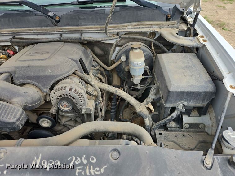 image for item ER1675 2008 Chevrolet Silverado 1500 Ext. Cab pickup truck