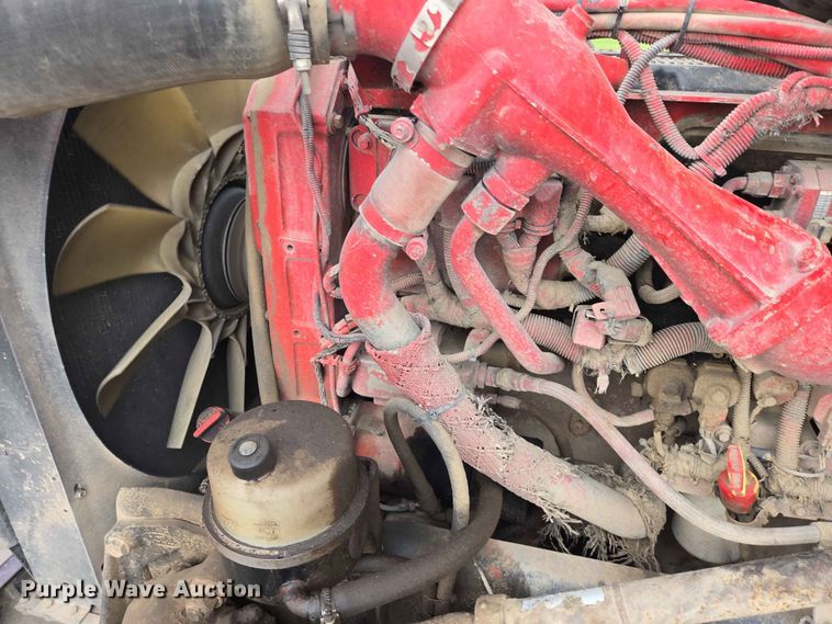 image for item ER1676 2006 Peterbilt 378 semi truck