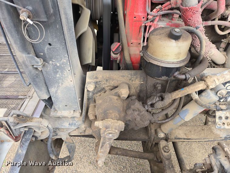 image for item ER1676 2006 Peterbilt 378 semi truck