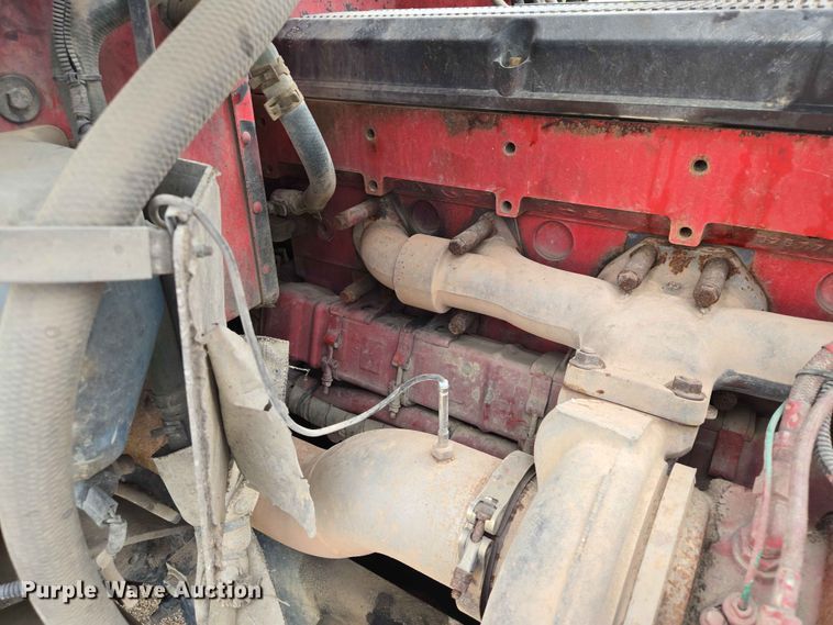 image for item ER1676 2006 Peterbilt 378 semi truck