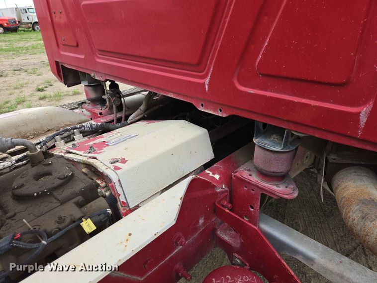 image for item ER1678 2007 Mack CV513 ready mix truck