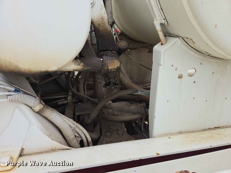 image for item ER1678 2007 Mack CV513 ready mix truck