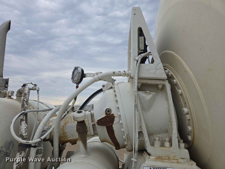 image for item ER1678 2007 Mack CV513 ready mix truck