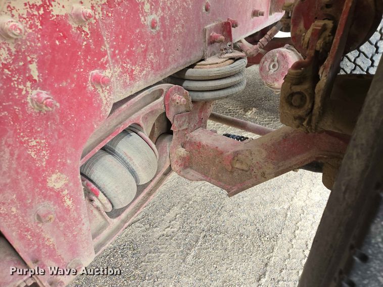 image for item ER1678 2007 Mack CV513 ready mix truck