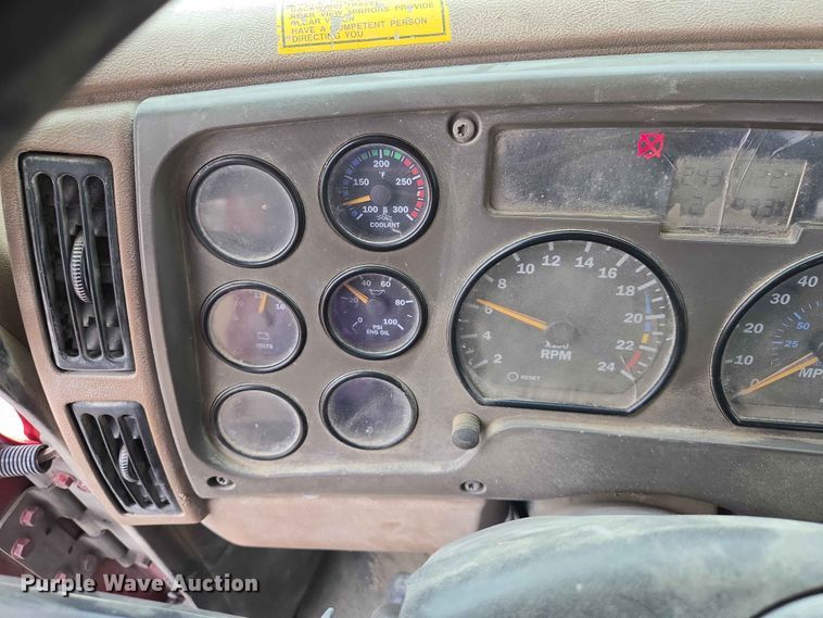 image for item ER1678 2007 Mack CV513 ready mix truck