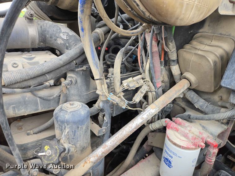 image for item ER1678 2007 Mack CV513 ready mix truck