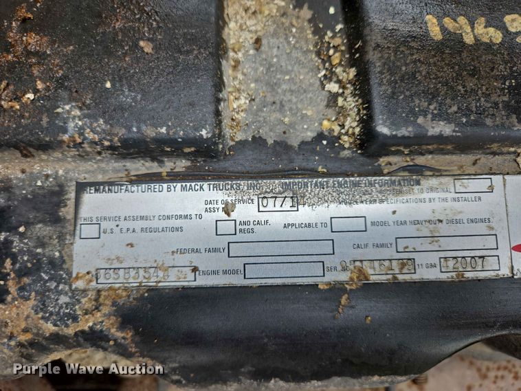 image for item ER1678 2007 Mack CV513 ready mix truck