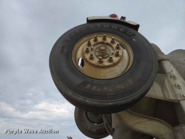 image for item ER1678 2007 Mack CV513 ready mix truck