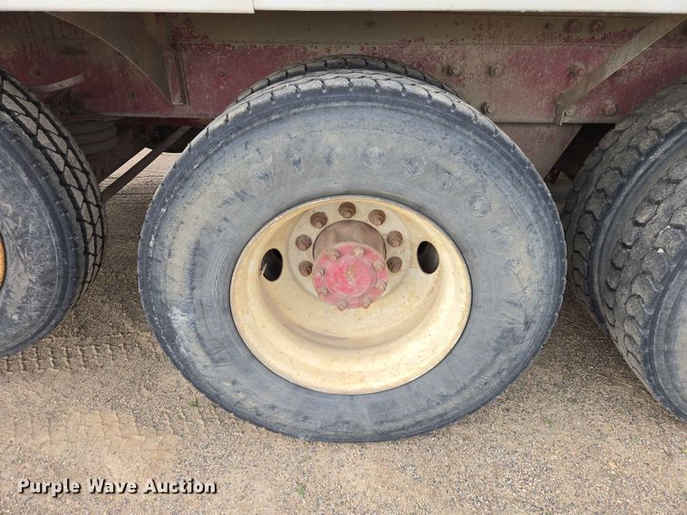 image for item ER1678 2007 Mack CV513 ready mix truck