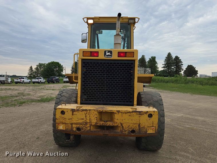 image for item ER1679 1997 John Deere 624G wheel loader