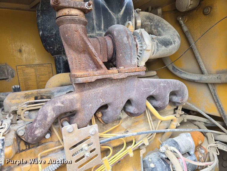 image for item ER1679 1997 John Deere 624G wheel loader