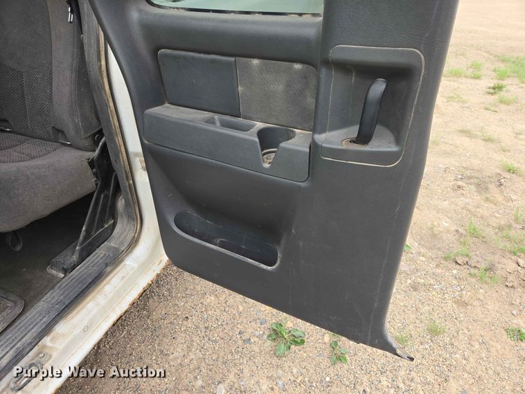 image for item ER1681 2007 Chevrolet Silverado 1500 Ext. Cab pickup truck