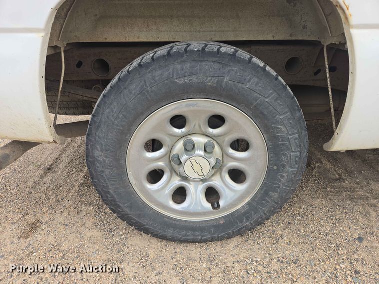 image for item ER1681 2007 Chevrolet Silverado 1500 Ext. Cab pickup truck