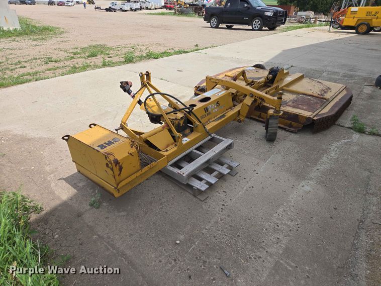 image for item ER1682 Woods S106-3 side boom rotary mower
