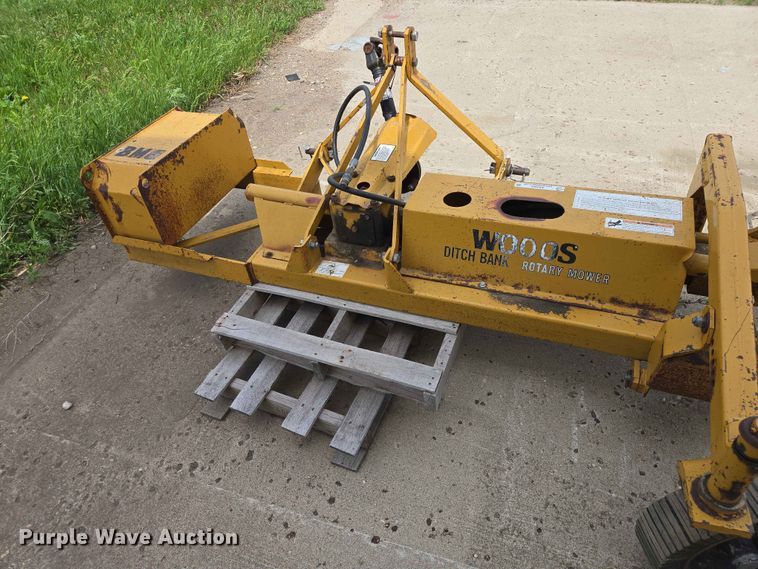 image for item ER1682 Woods S106-3 side boom rotary mower