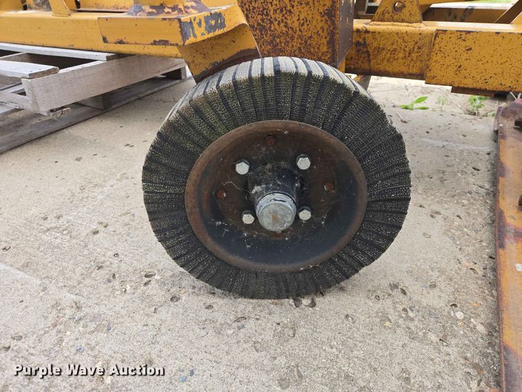 image for item ER1682 Woods S106-3 side boom rotary mower