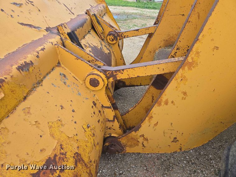 image for item ER1697 1973 Clark Michigan 175B wheel loader