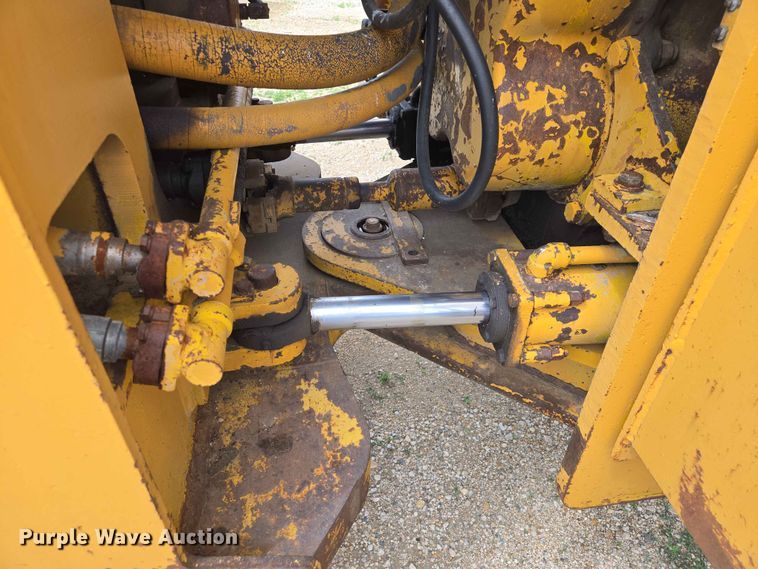 image for item ER1697 1973 Clark Michigan 175B wheel loader