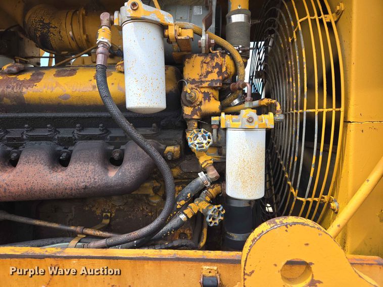 image for item ER1697 1973 Clark Michigan 175B wheel loader
