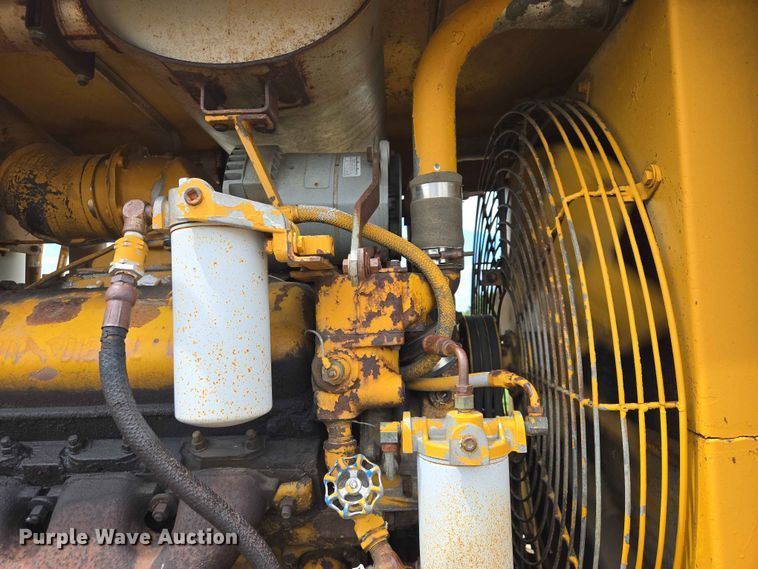 image for item ER1697 1973 Clark Michigan 175B wheel loader