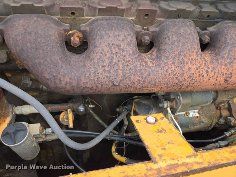 image for item ER1697 1973 Clark Michigan 175B wheel loader