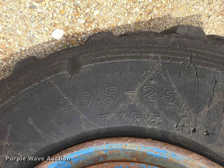 image for item ER1697 1973 Clark Michigan 175B wheel loader