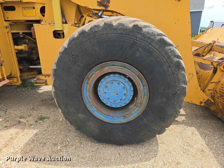 image for item ER1697 1973 Clark Michigan 175B wheel loader